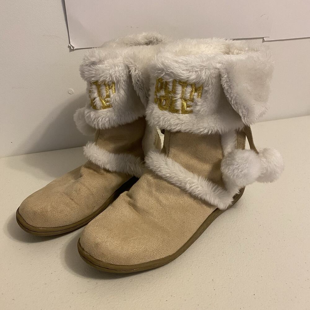 South Pole Women 9US 40 EU Faux Fur Pompom Eskimo Boots White Beige Mid Calf - Picture 5 of 9